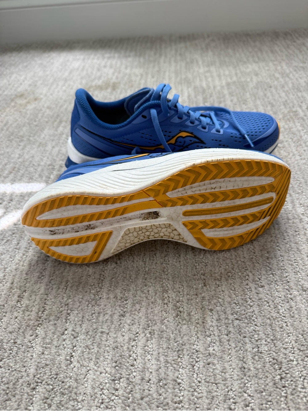 Saucony Endorphin Speed 3 women’s 8.5 - Picture 2 of 2